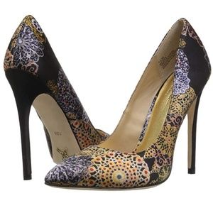 🖤FINAL PRICE!!🖤 NICOLE MILLER Black Satin Heels